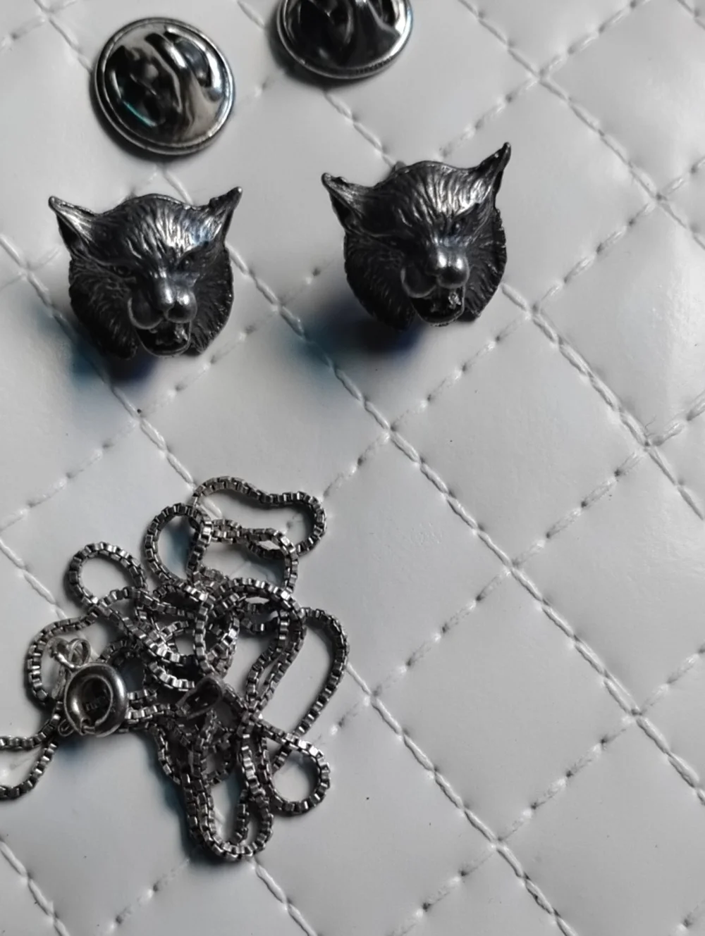 Men's Silver Wolf Head Cufflinks and Chain Set